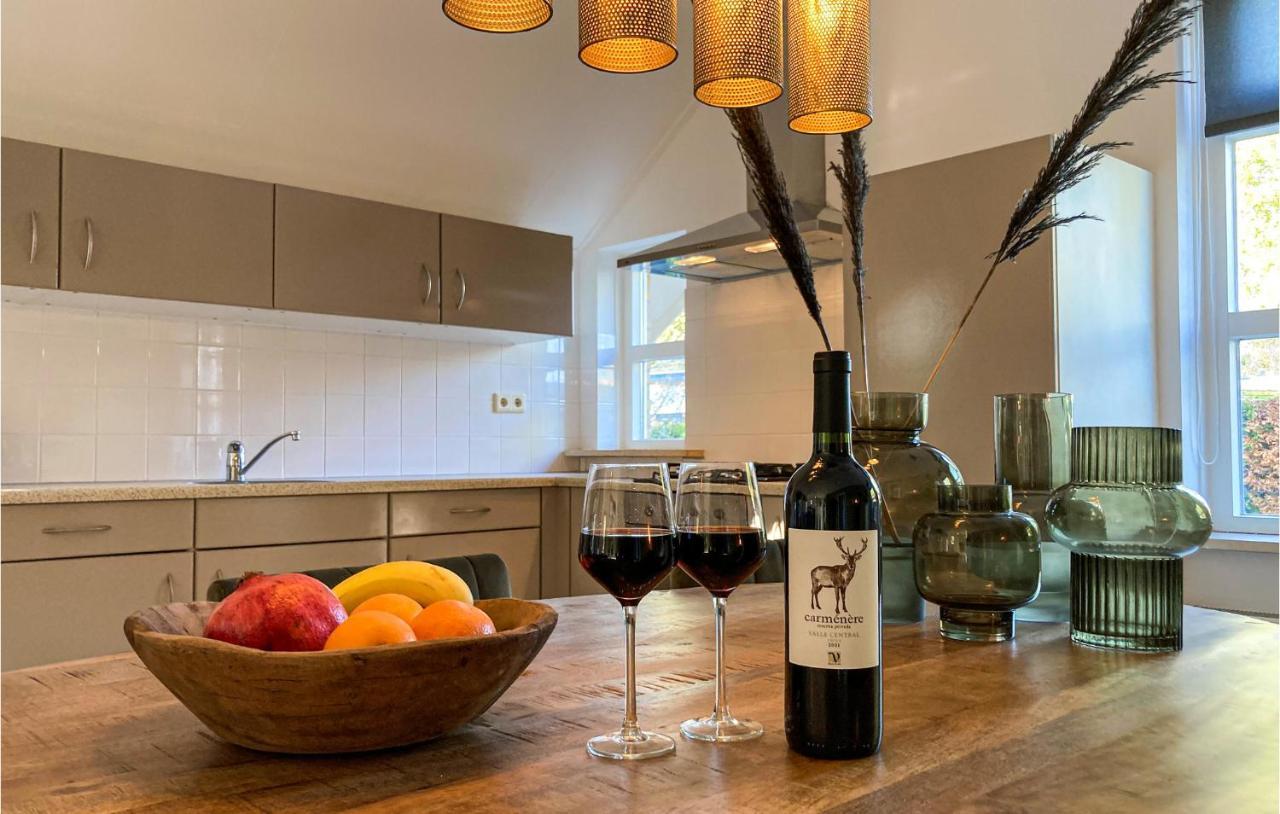 Nice Home In Putten With Kitchen Extérieur photo