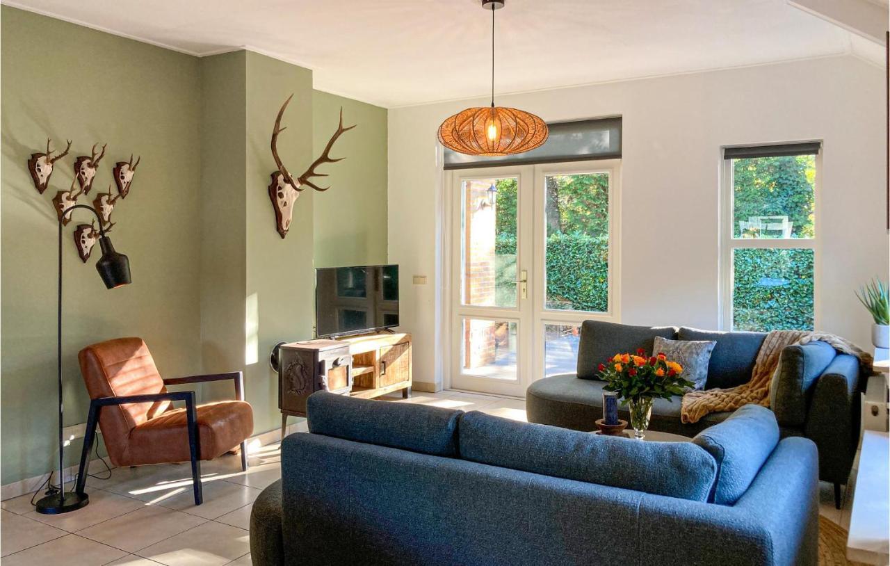 Nice Home In Putten With Kitchen Extérieur photo