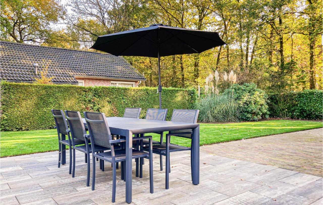 Nice Home In Putten With Kitchen Extérieur photo